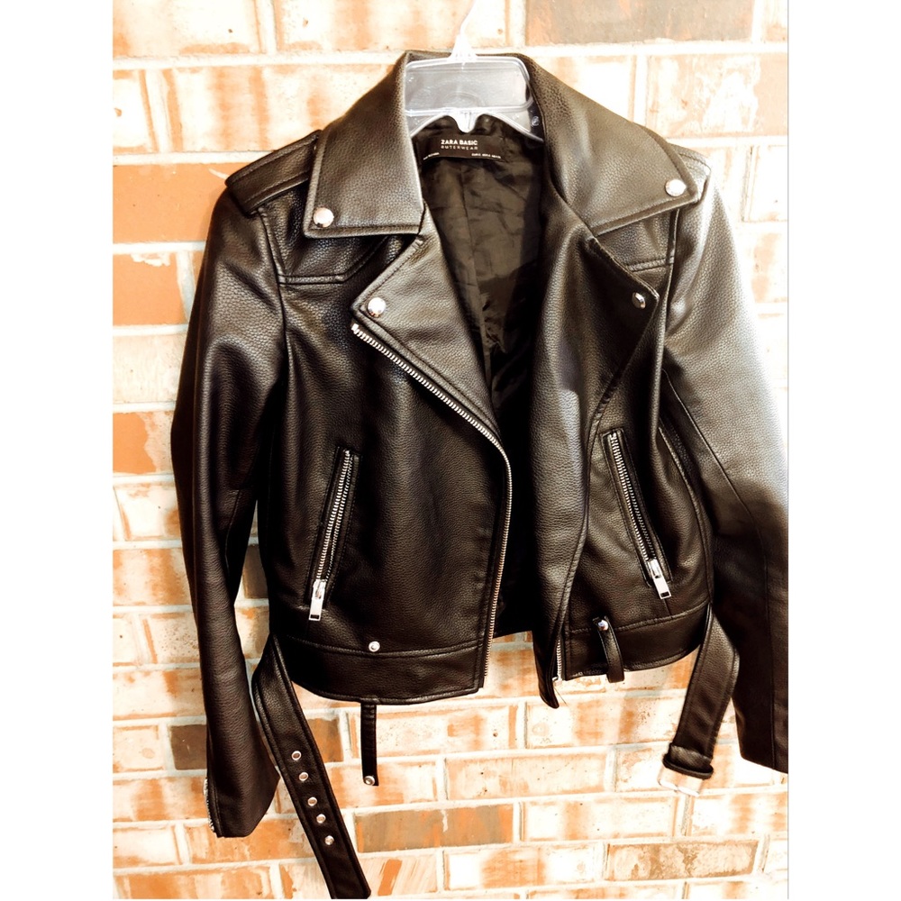 ZARA BLACK FAUX LEATHER JACKET • biker jacket